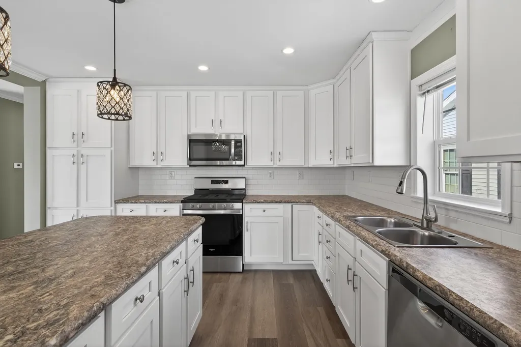14 David Drive Scarborough ME 04074
