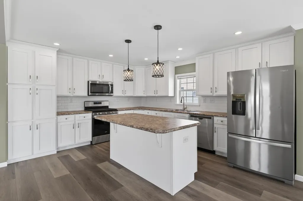 14 David Drive Scarborough ME 04074