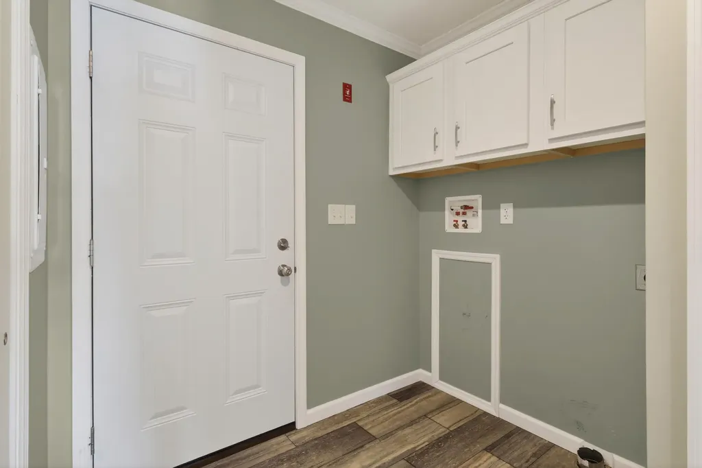14 David Drive Scarborough ME 04074
