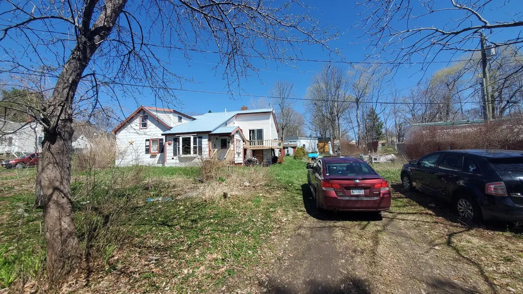 29 Oak Street Bucksport ME 04416