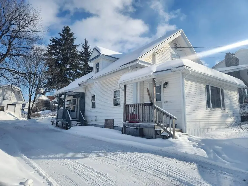 92 14th Avenue Madawaska ME 04756