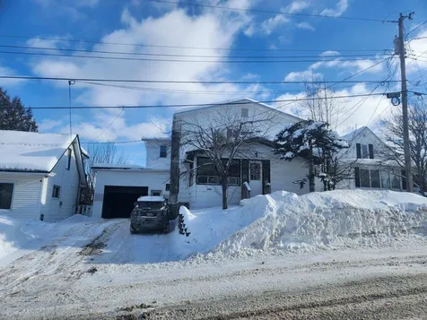 131/132 13th&14th Avenue Madawaska ME 04756