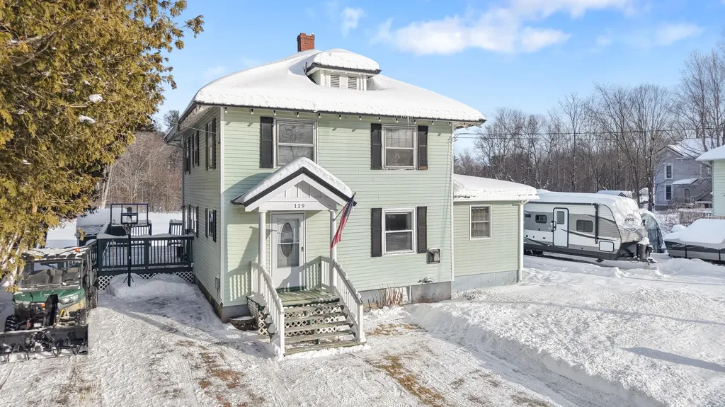 119 Commercial Street Hartland ME 04943