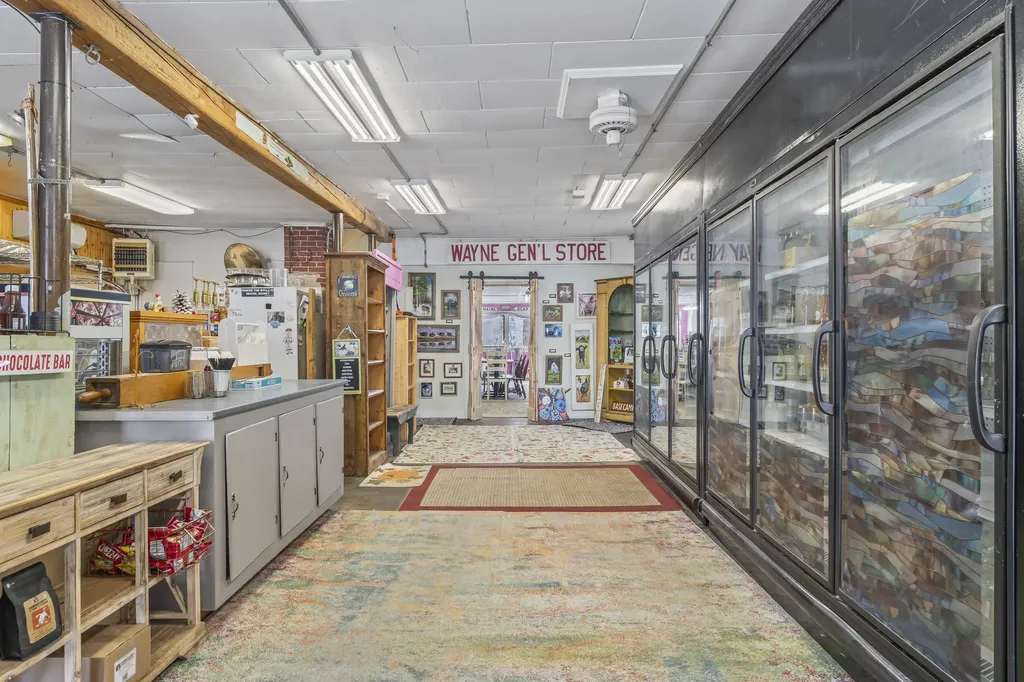 506 Main Street Wayne ME 04284