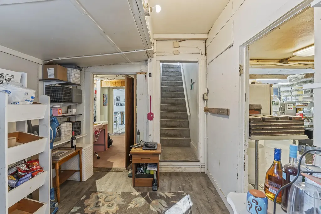 506 Main Street Wayne ME 04284