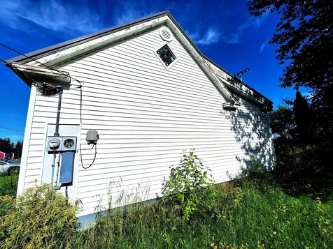 19 Glendale Road Caribou ME 04736