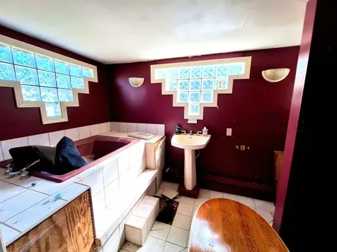 19 Glendale Road Caribou ME 04736