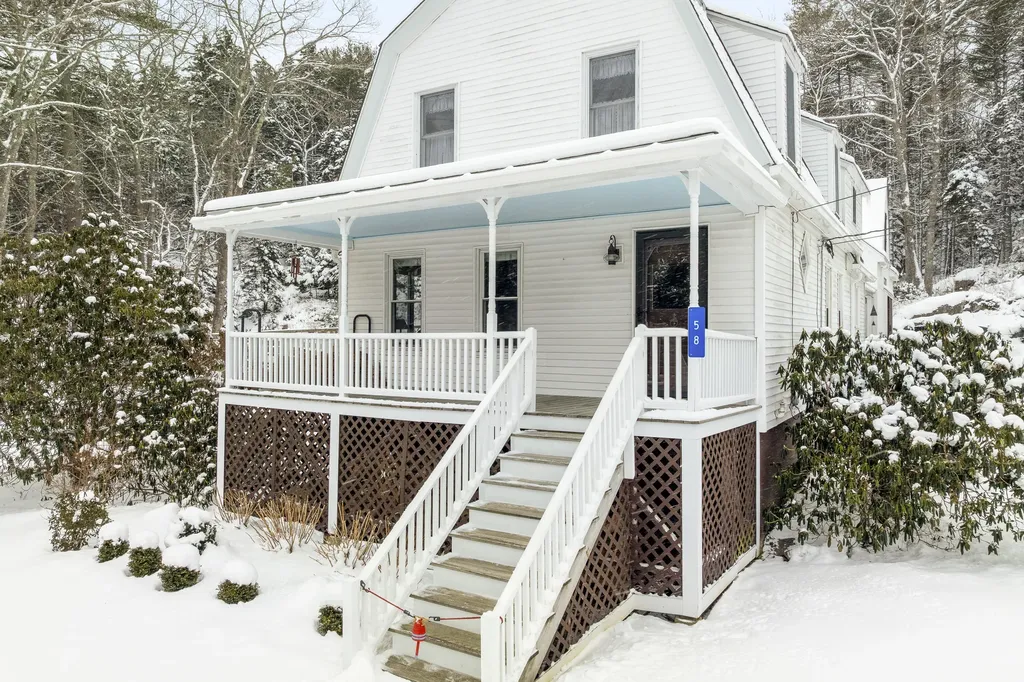 58 Hendricks Hill Road Southport ME 04576