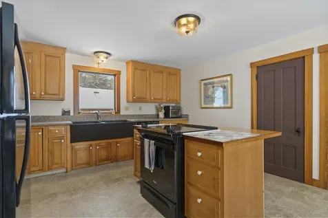 58 Hendricks Hill Road Southport ME 04576