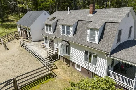 58 Hendricks Hill Road Southport ME 04576