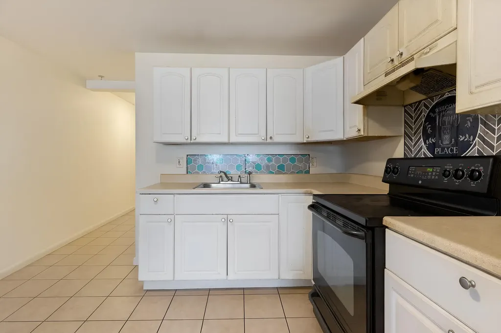 671 Forest Avenue Portland ME 04103