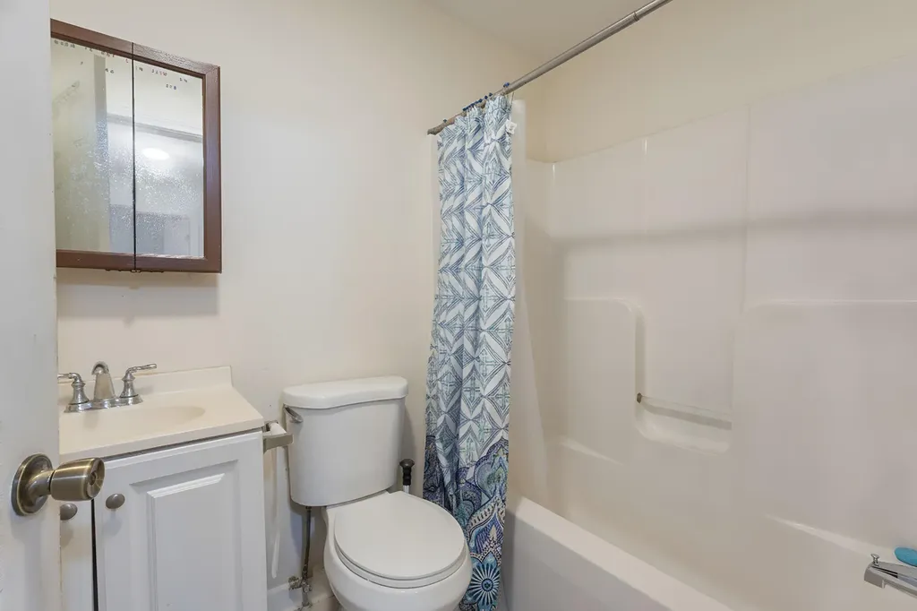 671 Forest Avenue Portland ME 04103