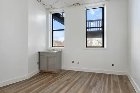 671 Forest Avenue Portland ME 04103