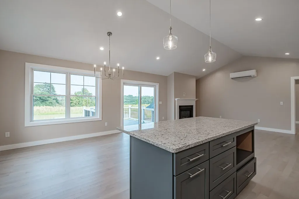 157 Winterberry Drive Westbrook ME 04092