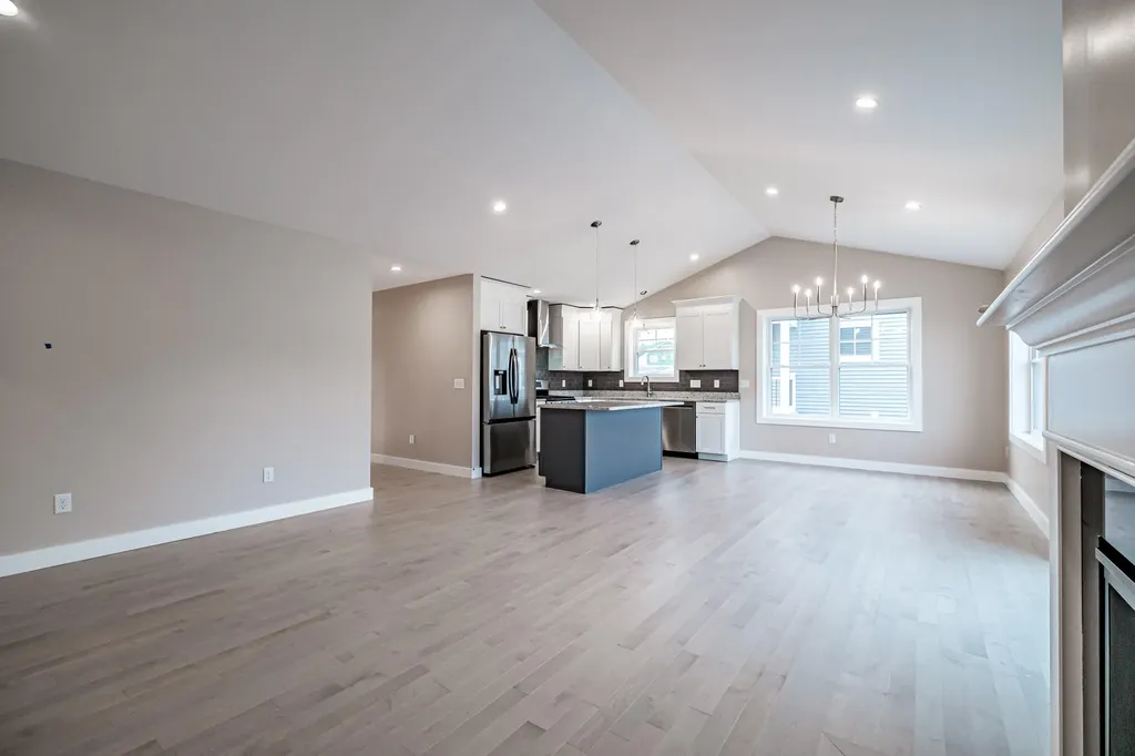 157 Winterberry Drive Westbrook ME 04092