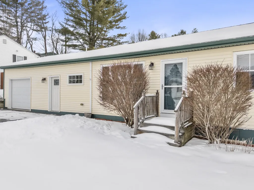 7 Judy Street Lewiston ME 04240