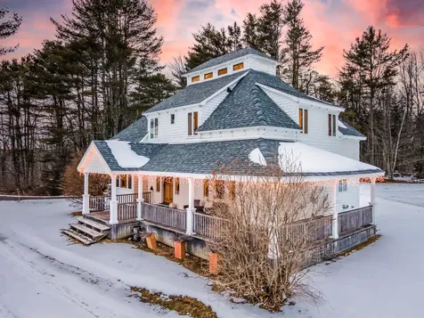 26 Old Searsport Avenue Belfast ME 04915