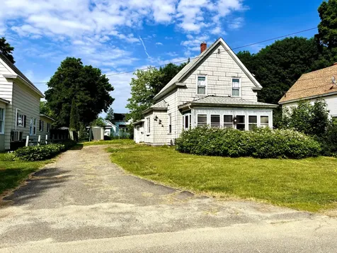 34 Lincoln Street Millinocket ME 04462