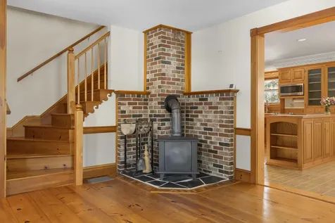 441 Split Rock Road Bristol ME 04539