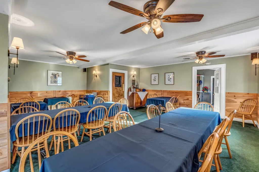 182 Madison Avenue Skowhegan ME 04976