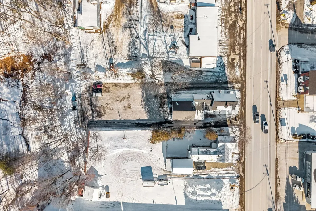 182 Madison Avenue Skowhegan ME 04976