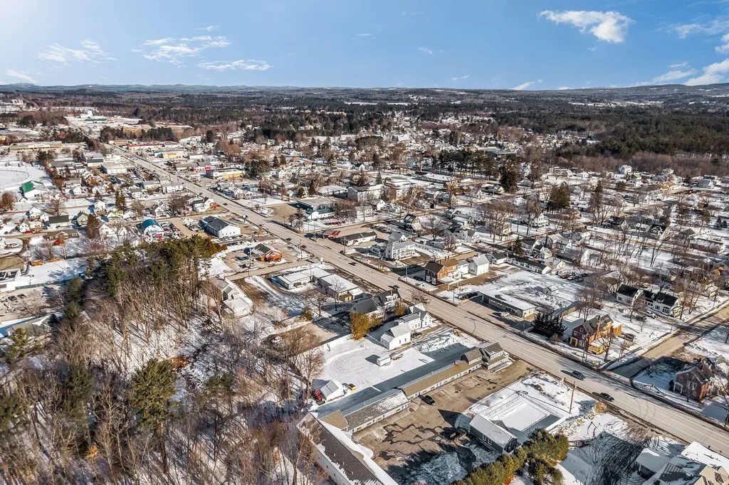 182 Madison Avenue Skowhegan ME 04976