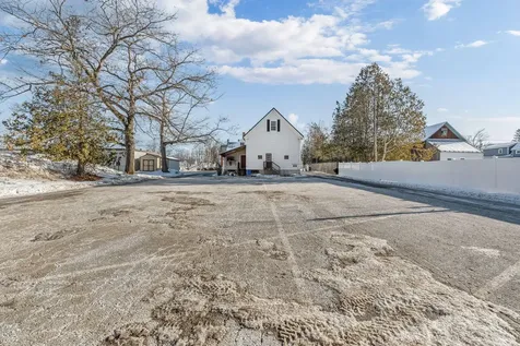 182 Madison Avenue Skowhegan ME 04976