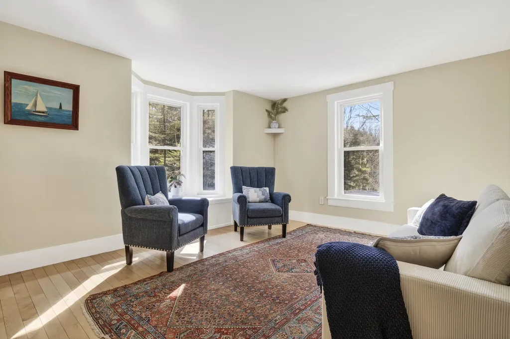 768 Lawrence Road Pownal ME 04069