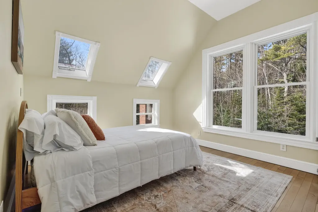 768 Lawrence Road Pownal ME 04069