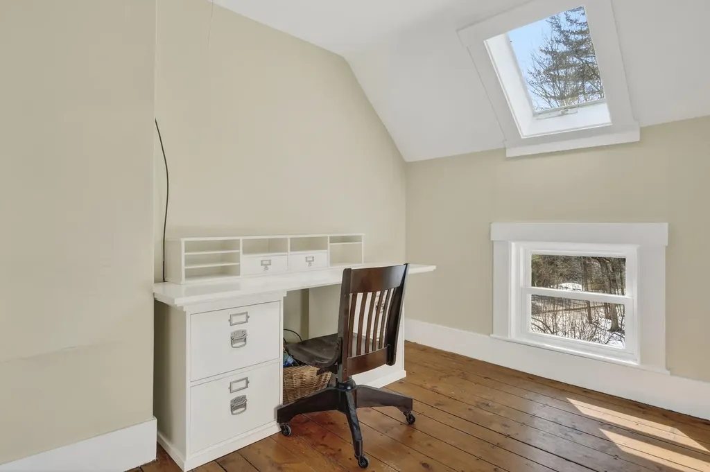 768 Lawrence Road Pownal ME 04069