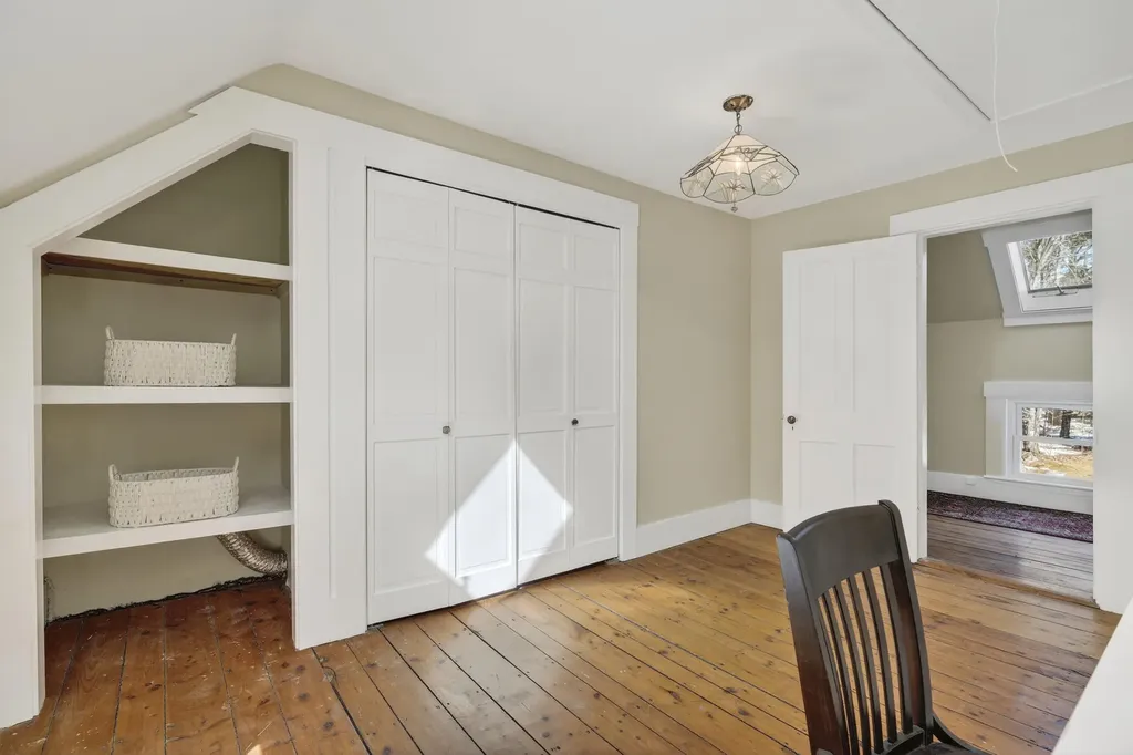 768 Lawrence Road Pownal ME 04069