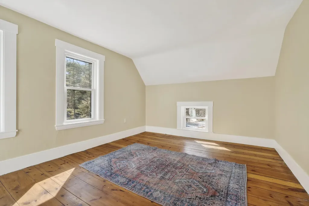 768 Lawrence Road Pownal ME 04069
