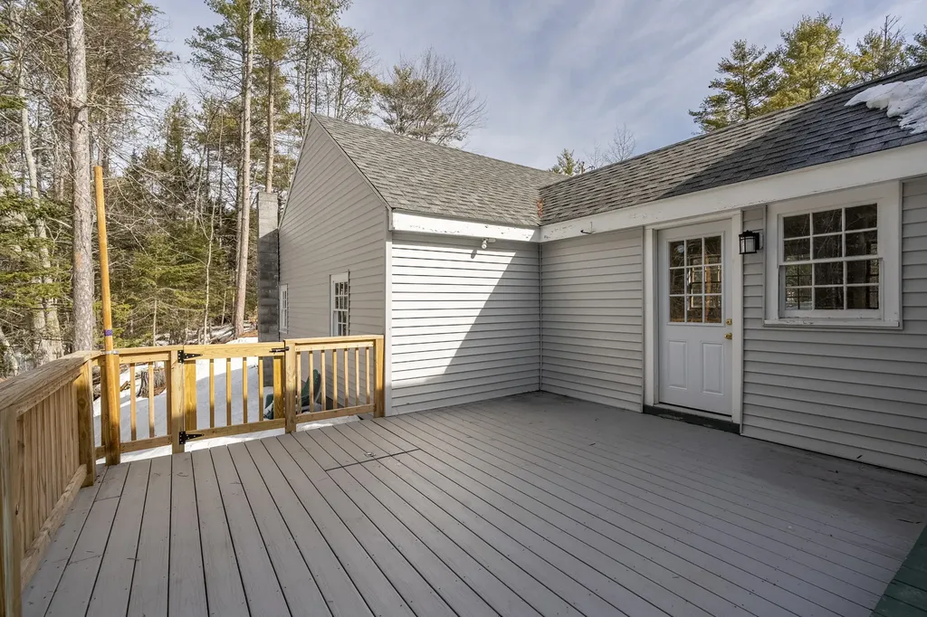768 Lawrence Road Pownal ME 04069