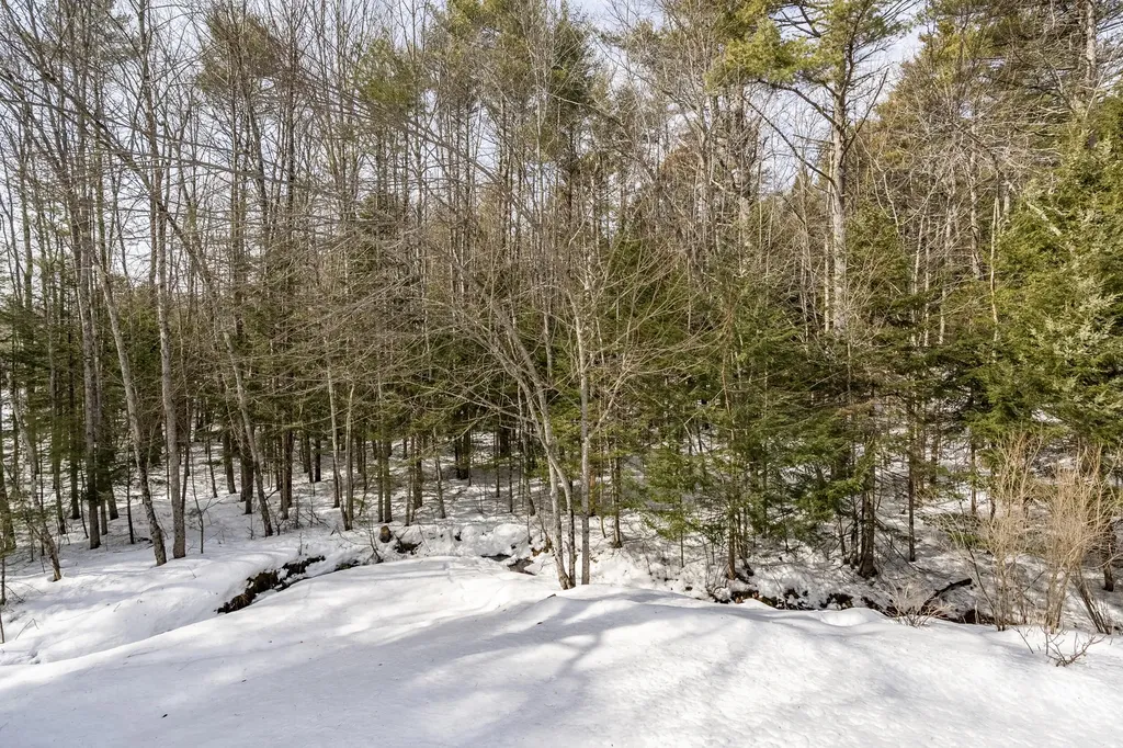768 Lawrence Road Pownal ME 04069