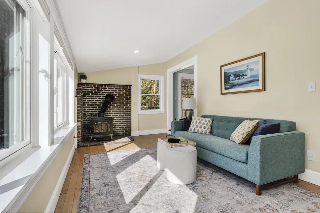 768 Lawrence Road Pownal ME 04069