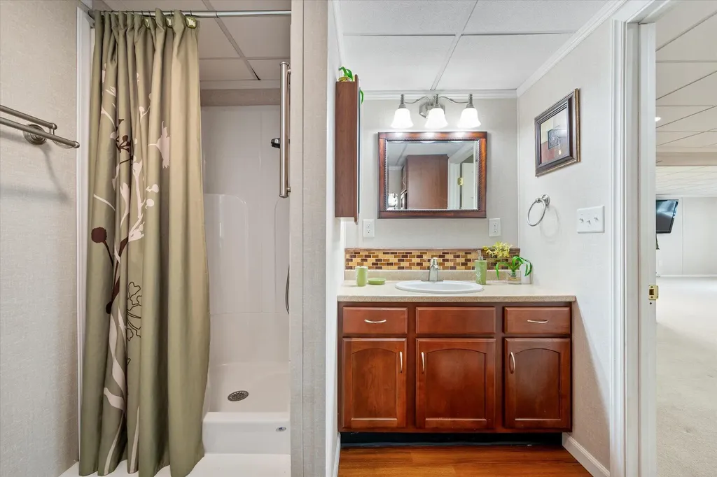 21 Rosebud Lane Brewer ME 04412