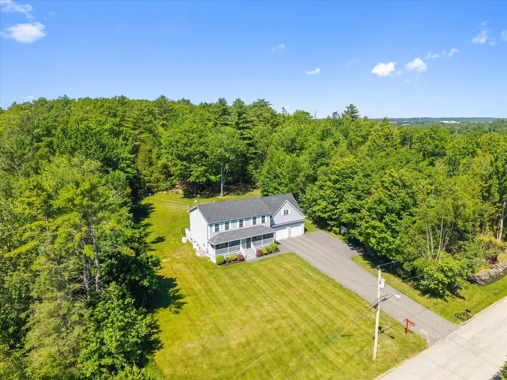 21 Rosebud Lane Brewer ME 04412