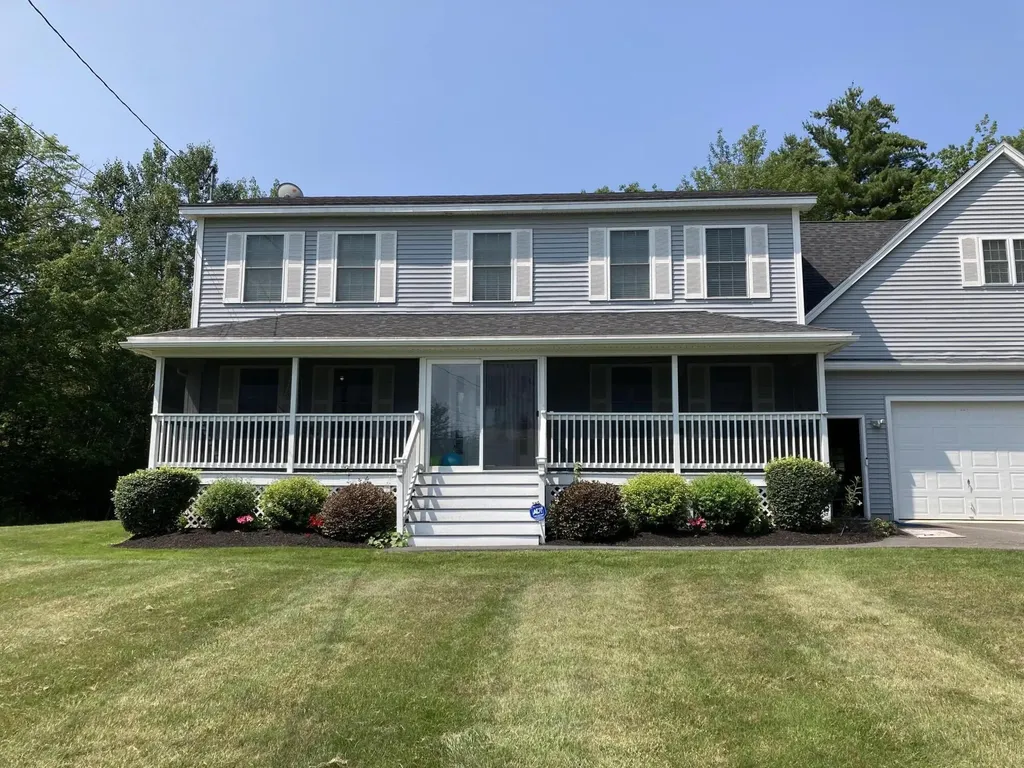 21 Rosebud Lane Brewer ME 04412