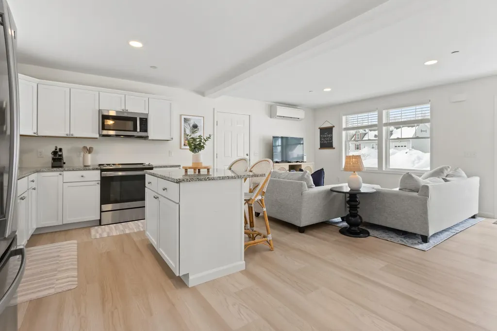 12 Granite Drive Sanford ME 04073