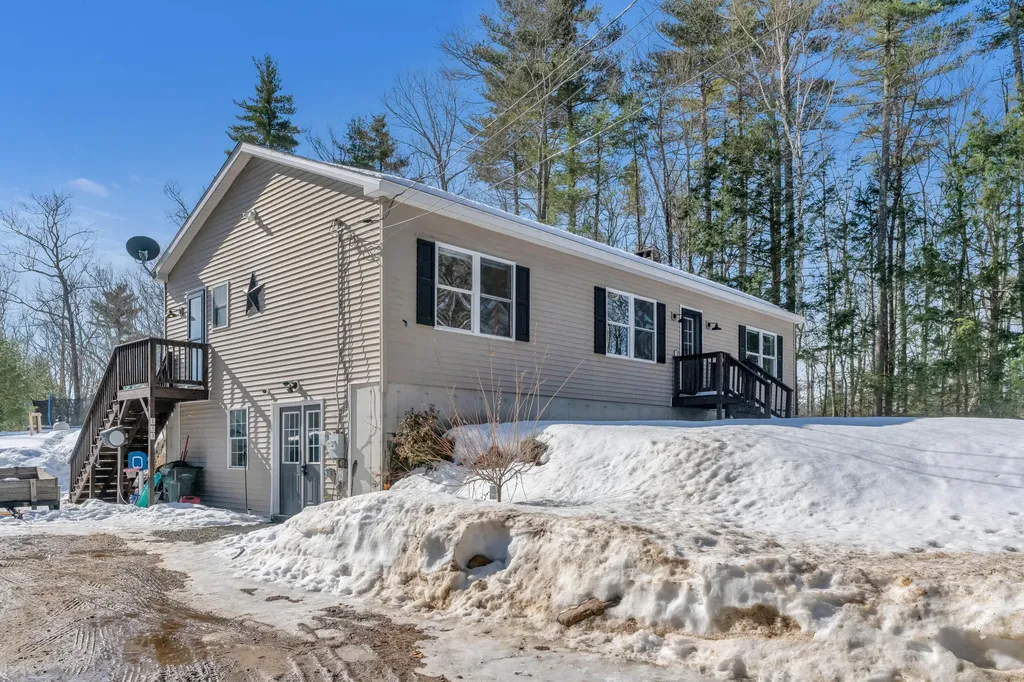 133 Oak Hill Road Lebanon ME 04027