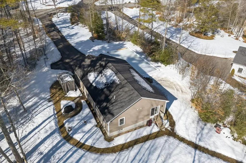 46 Plantation Way Acton ME 04001
