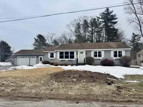 9 Greenacre Road Old Orchard Beach ME 04064