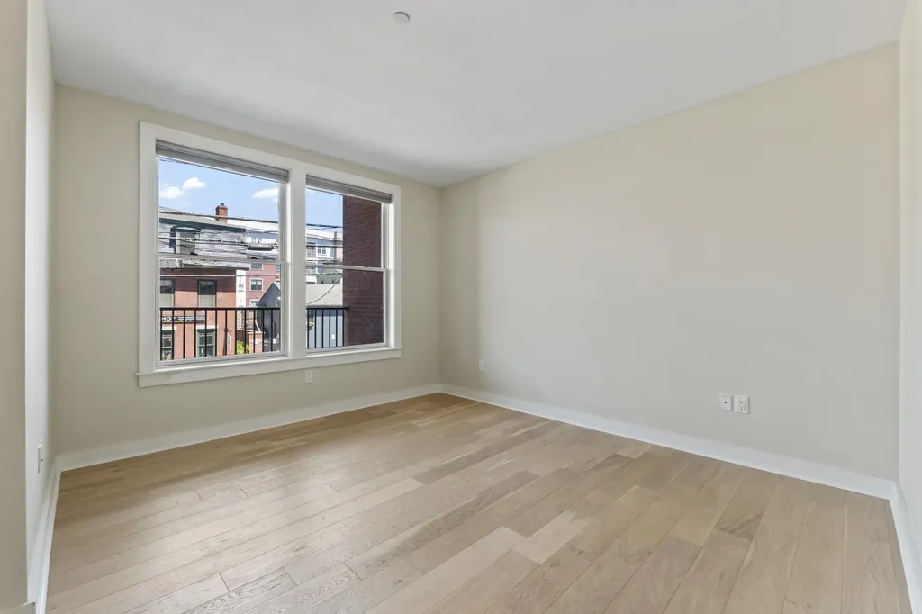 62 India Street Portland ME 04101