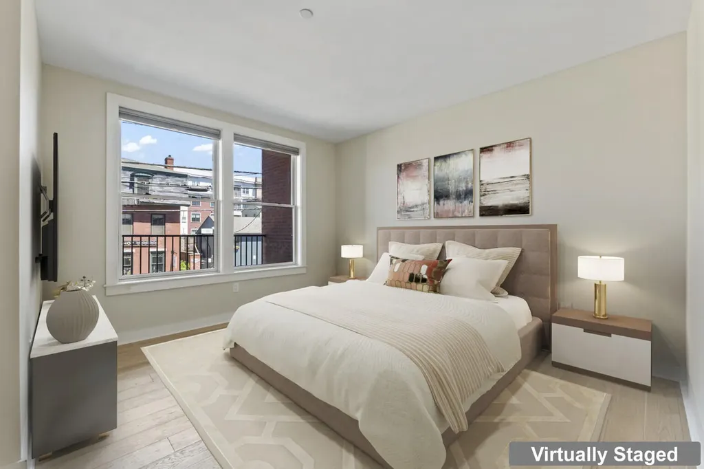 62 India Street Portland ME 04101