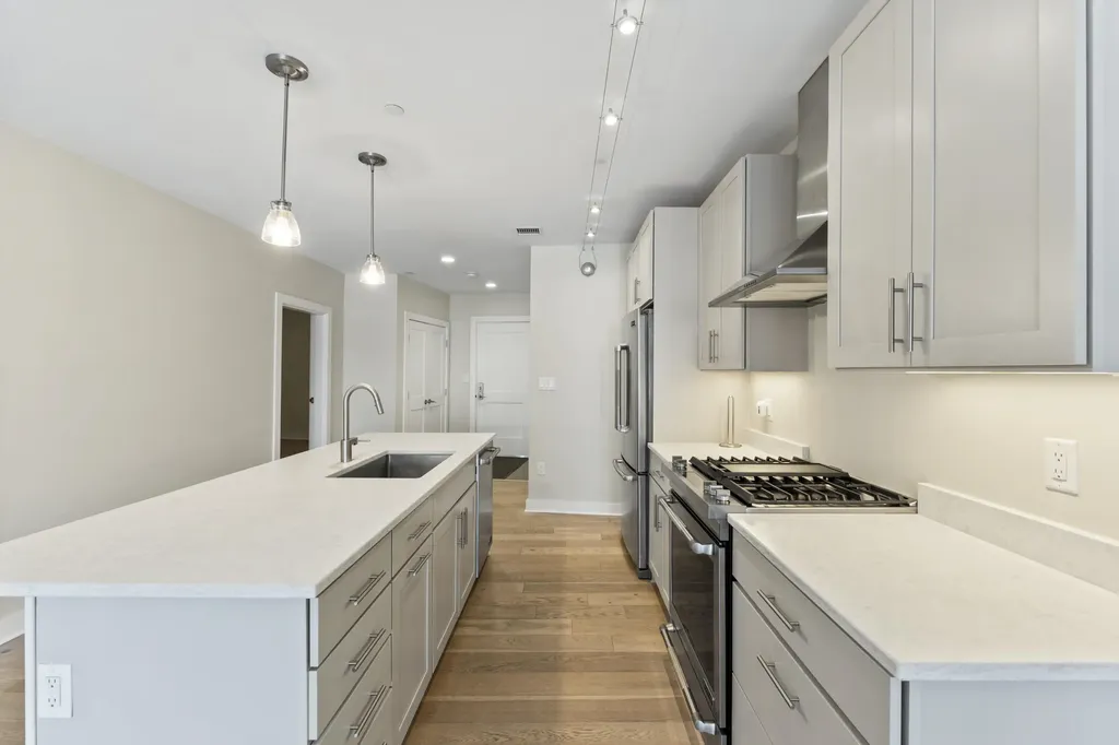 62 India Street Portland ME 04101