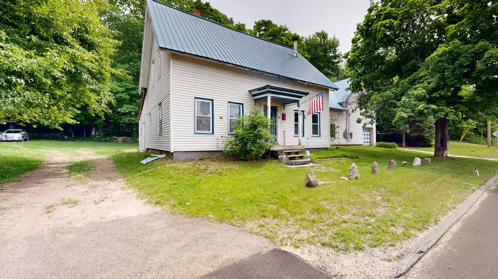 2509 Auburn Road Turner ME 04282