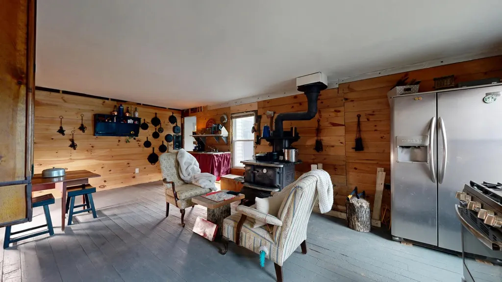2509 Auburn Road Turner ME 04282