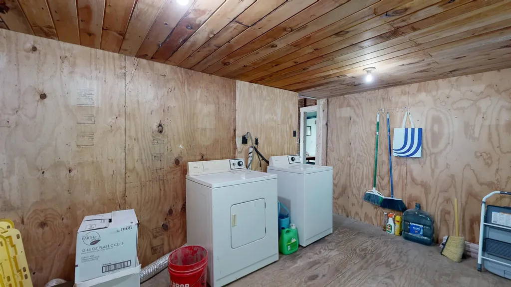2509 Auburn Road Turner ME 04282