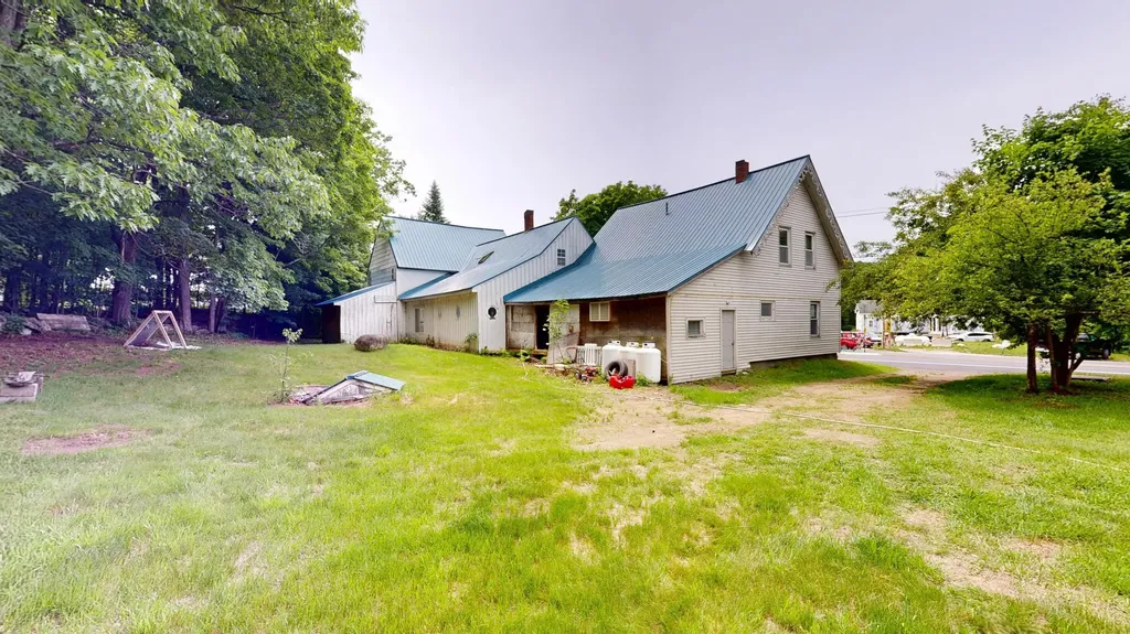 2509 Auburn Road Turner ME 04282