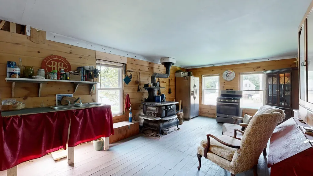 2509 Auburn Road Turner ME 04282